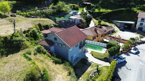 Moradia T2 para Venda em Ventosa e Cova