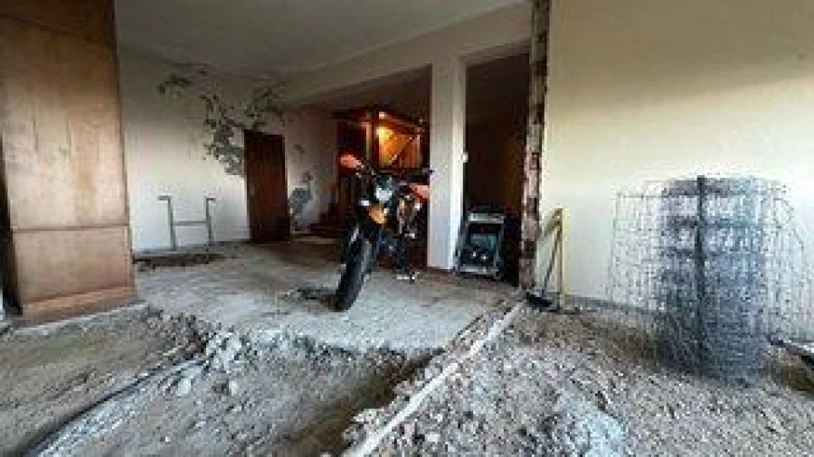 Moradia T2 para Venda em Ventosa e Cova Foto 12