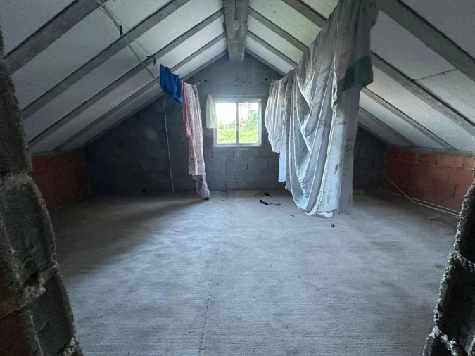 Moradia T2 para Venda em Ventosa e Cova Foto 28