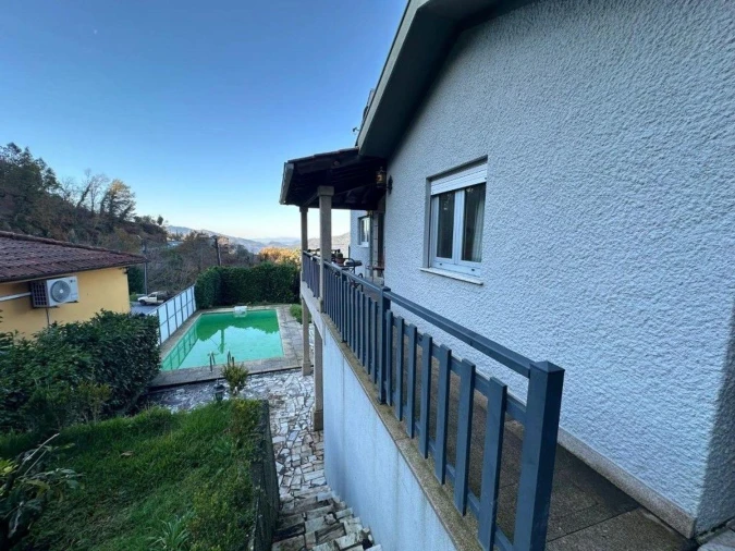 Moradia T2 para Venda em Ventosa e Cova Foto 31