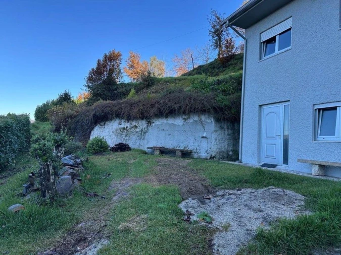 Moradia T2 para Venda em Ventosa e Cova Foto 33