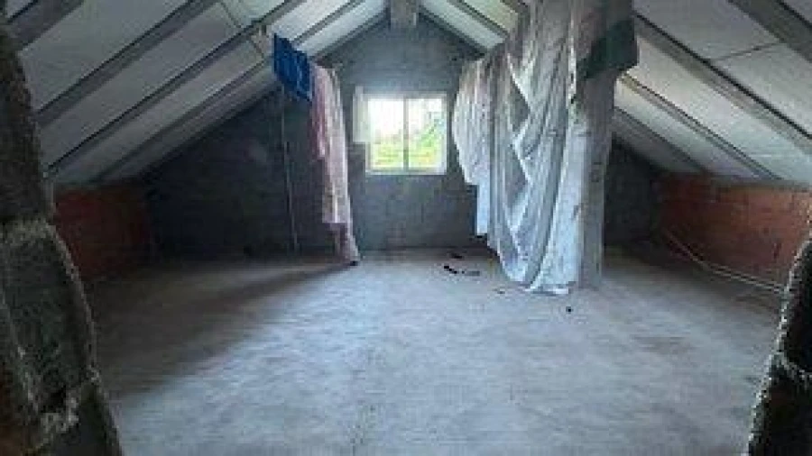 Moradia T2 para Venda em Ventosa e Cova Foto 5