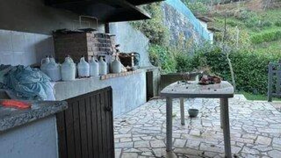 Moradia T2 para Venda em Ventosa e Cova Foto 9