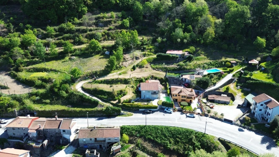 Moradia T2 para Venda em Ventosa e Cova Foto 11