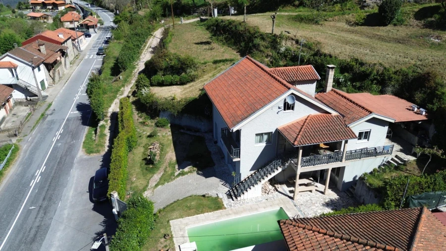 Moradia T2 para Venda em Ventosa e Cova Foto 18