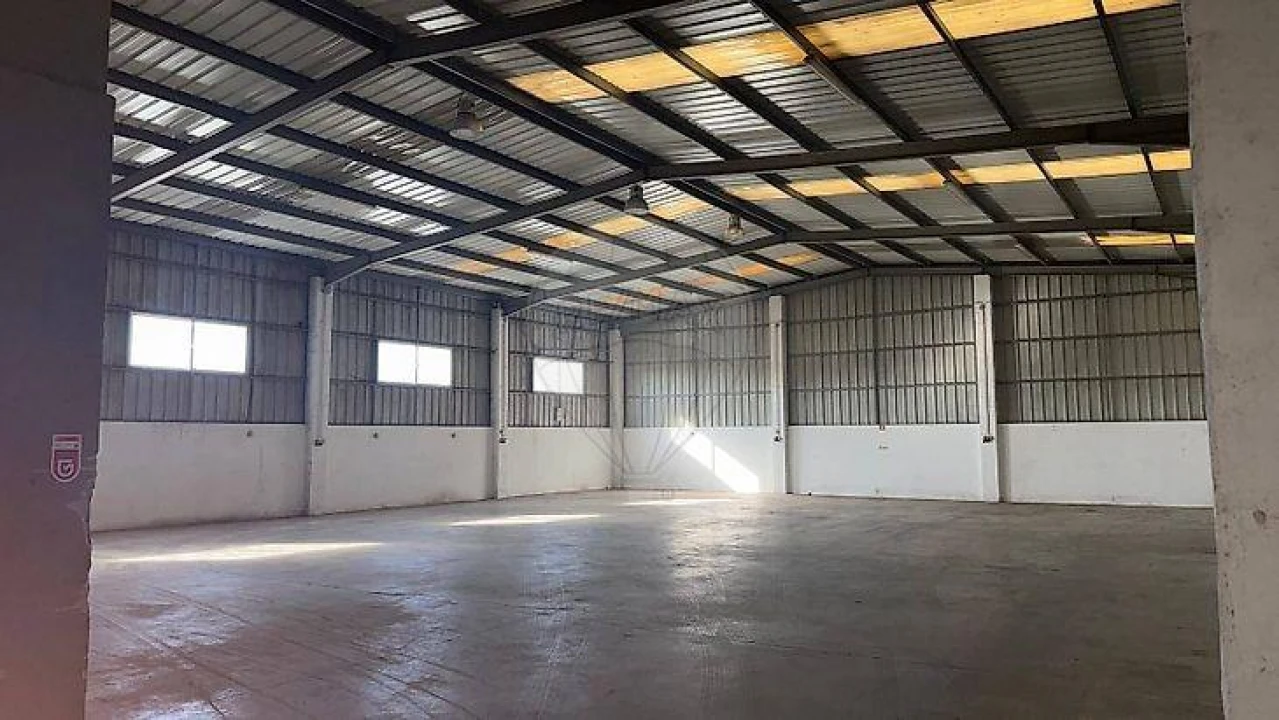 Armazém para Venda em Requião Foto 17