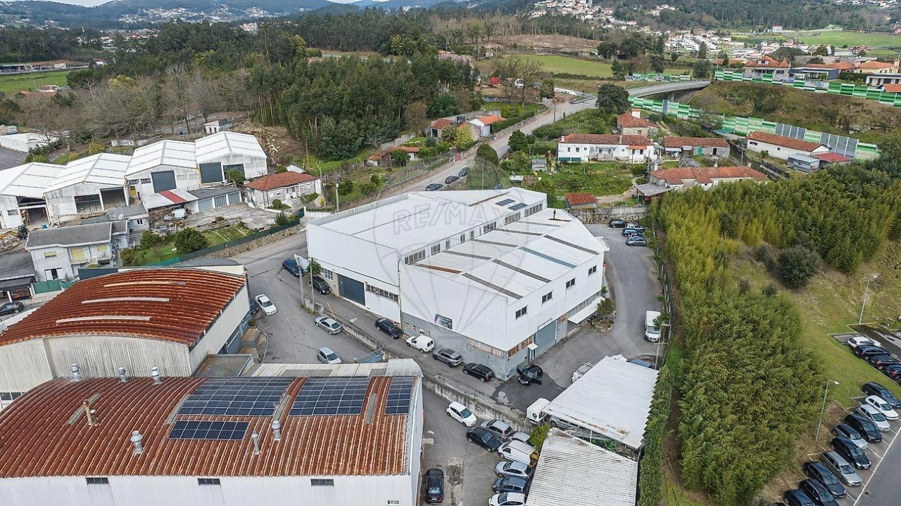 Armazém para Venda em Requião Foto 10