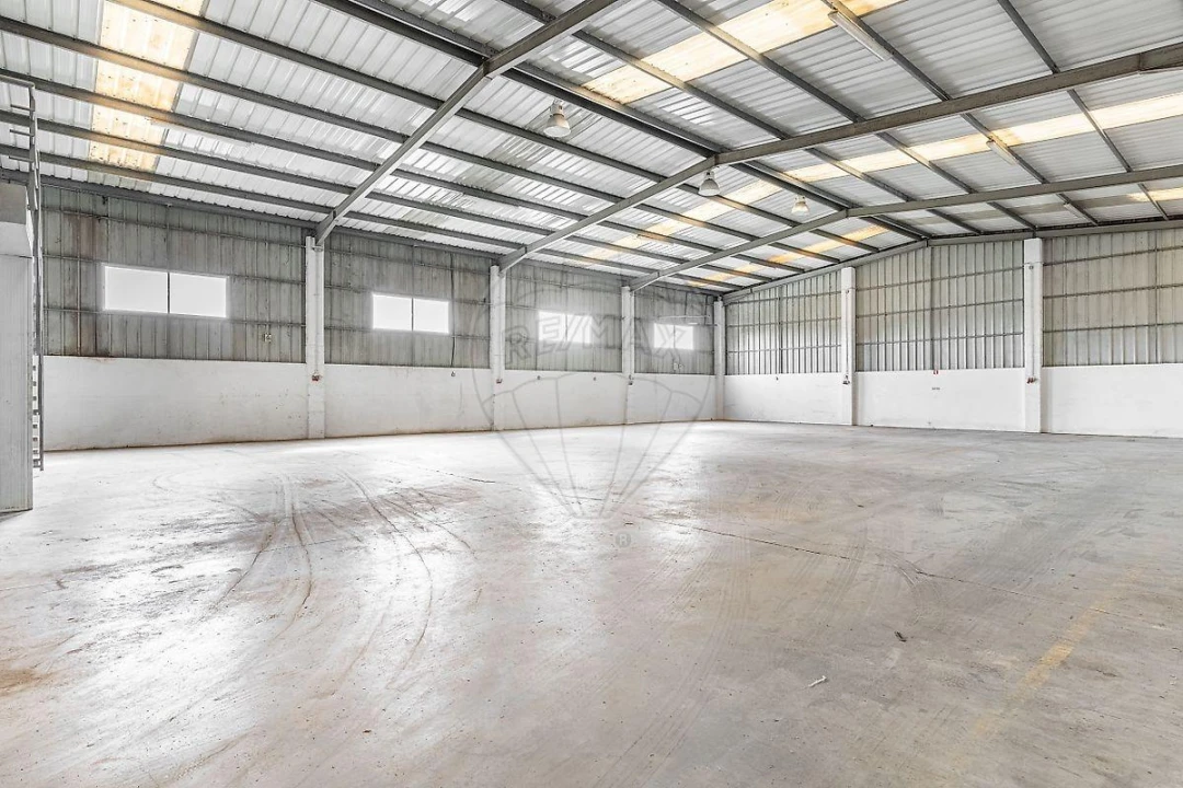 Armazém para Venda em Requião Foto 12