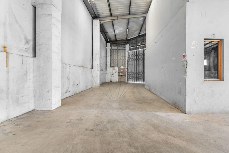 Armazém para Venda em Requião Foto 19