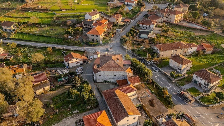 Moradia T4 para Venda em Águas Santas e Moure Foto 40