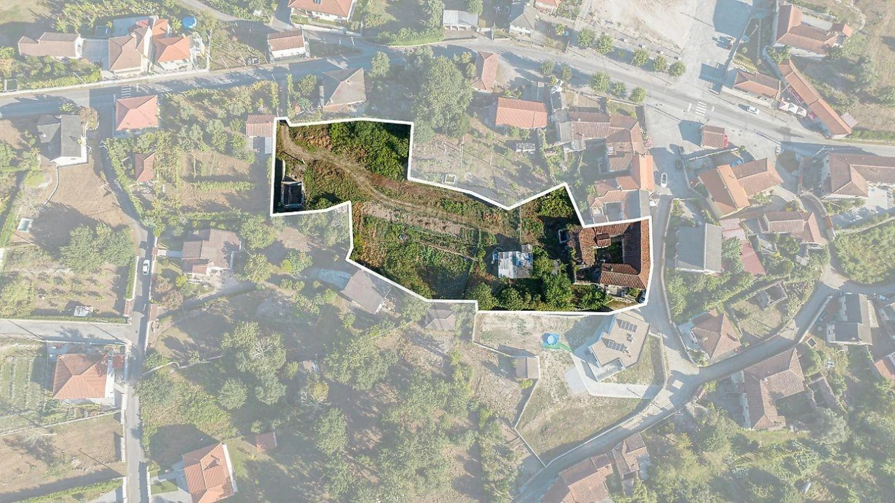 Moradia T4 para Venda em Taide Foto 25