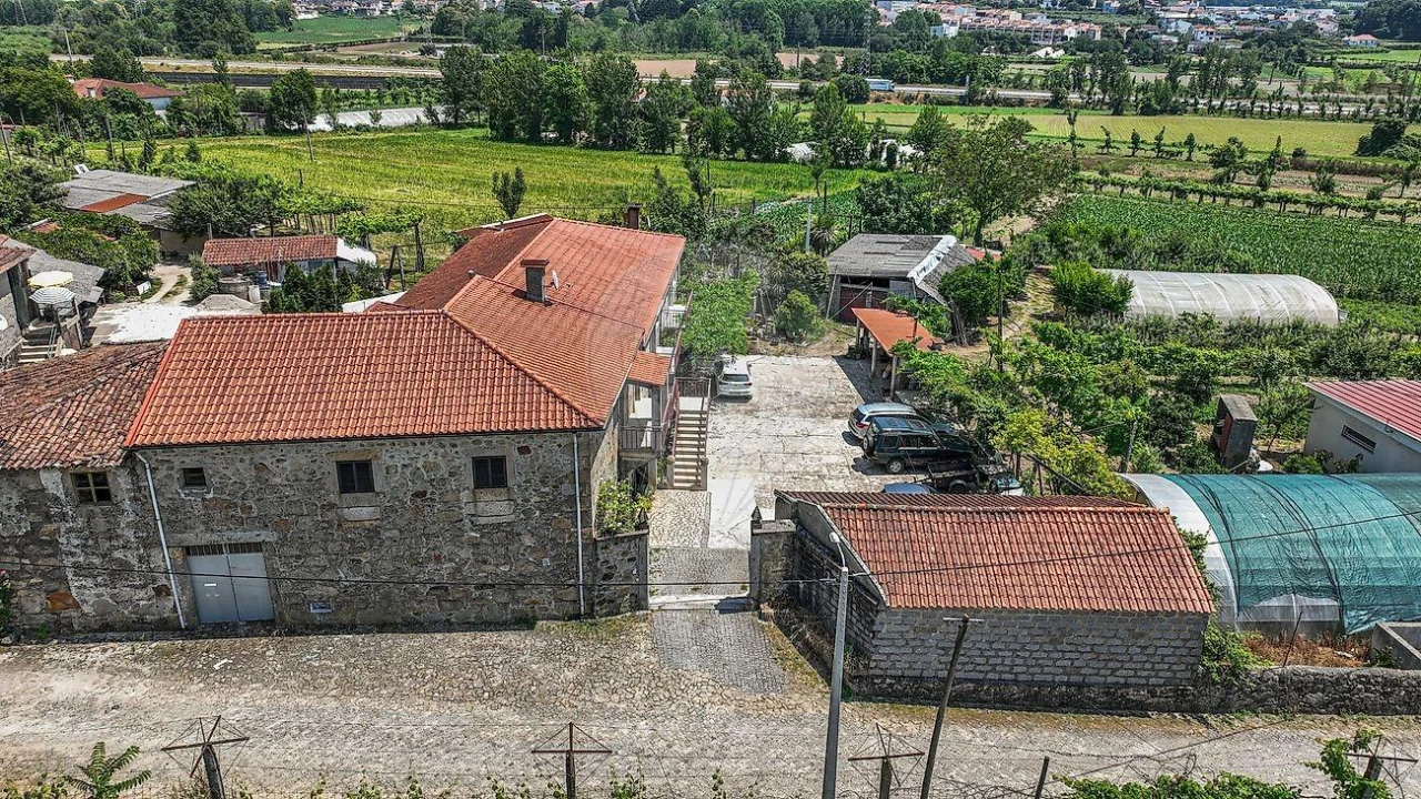 Moradia T8 para Venda em Braga (Maximinos, Sé e Cividade) Foto 19