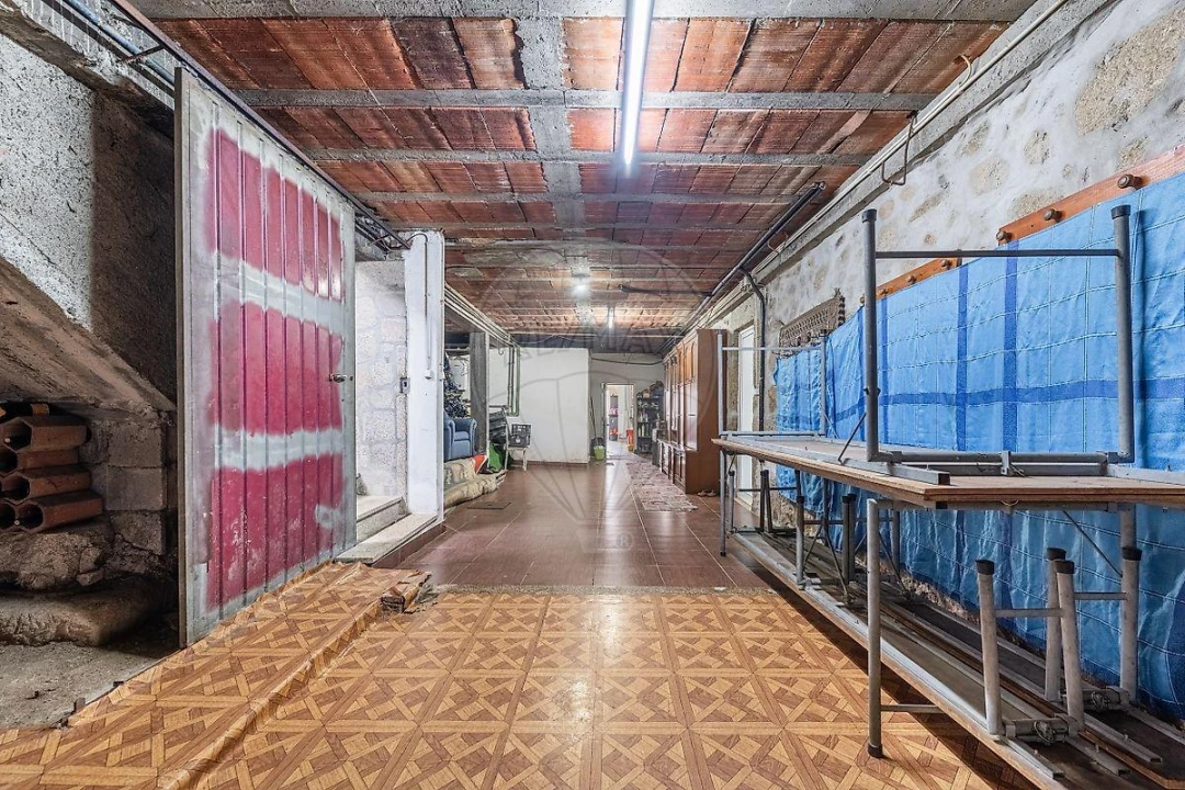 Moradia T8 para Venda em Braga (Maximinos, Sé e Cividade) Foto 30