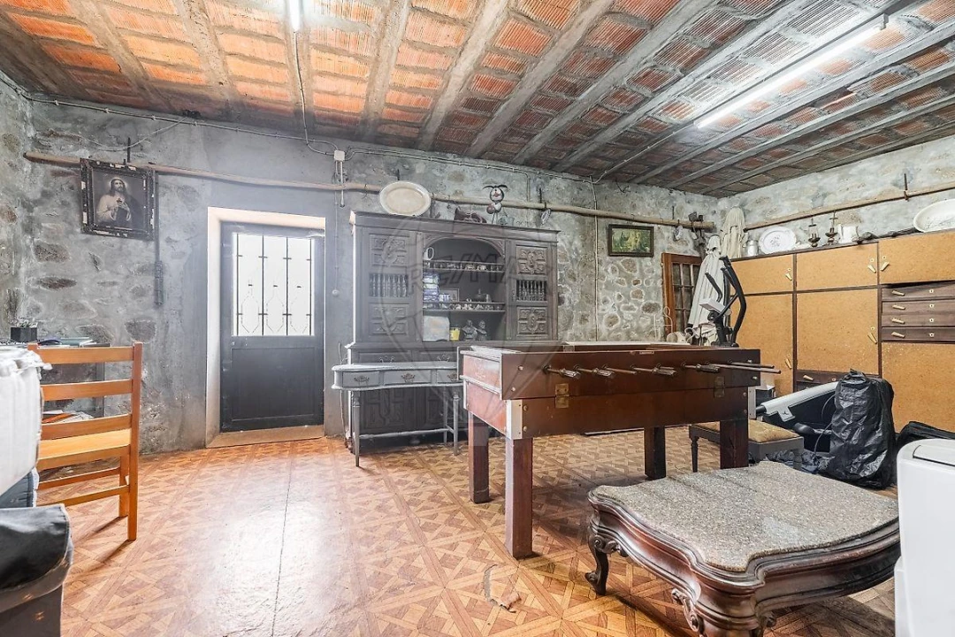 Moradia T8 para Venda em Braga (Maximinos, Sé e Cividade) Foto 31