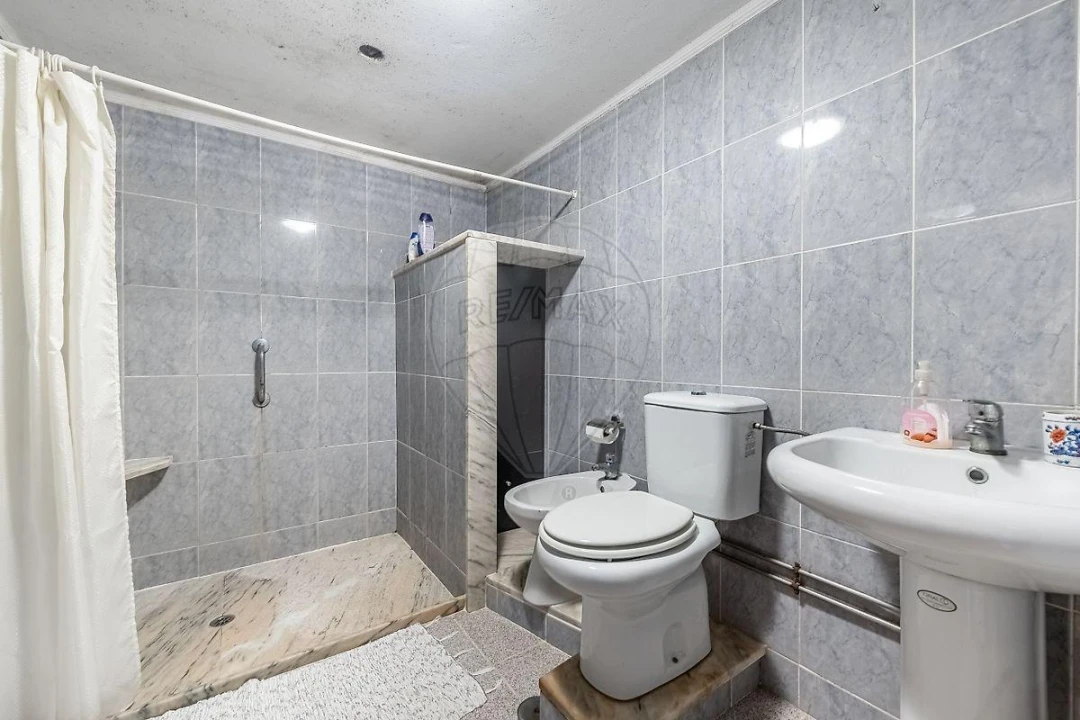 Moradia T8 para Venda em Braga (Maximinos, Sé e Cividade) Foto 32