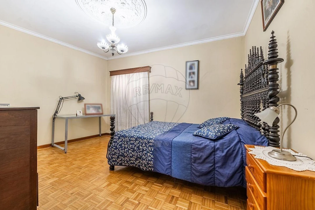 Moradia T8 para Venda em Braga (Maximinos, Sé e Cividade) Foto 39