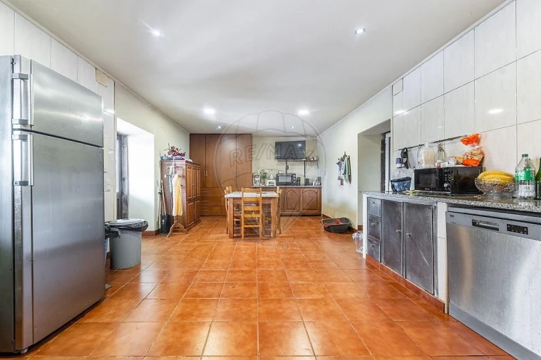 Moradia T8 para Venda em Braga (Maximinos, Sé e Cividade) Foto 27