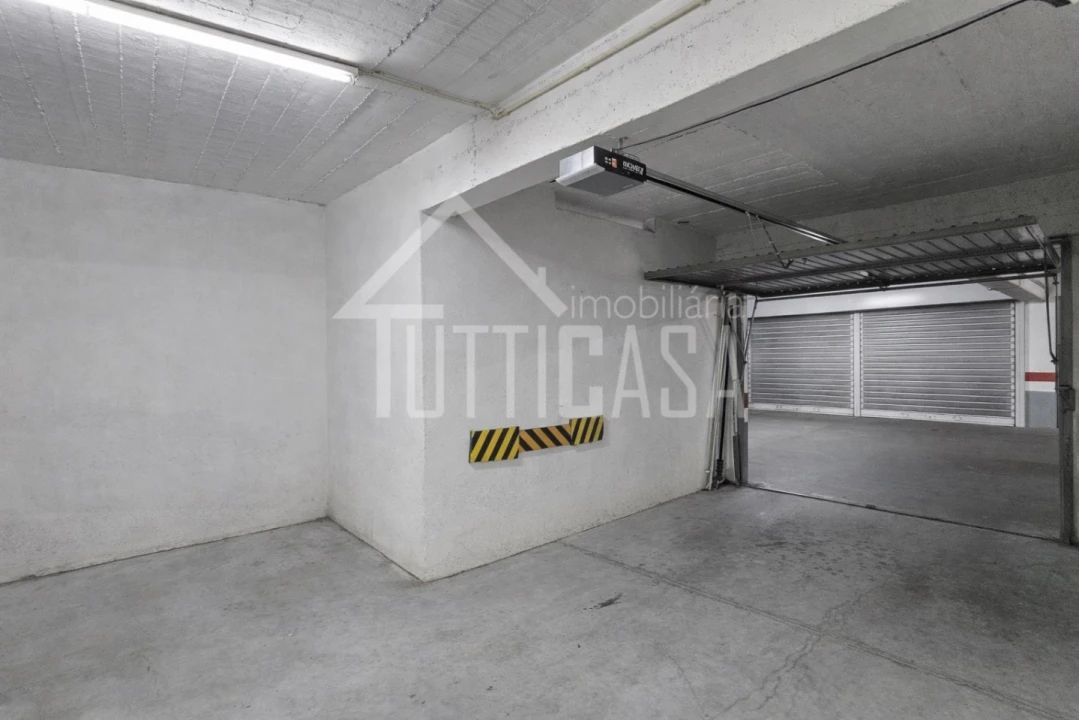 Apartamento T3 para Venda em Póvoa de Santa Iria e Forte da Casa Foto 30
