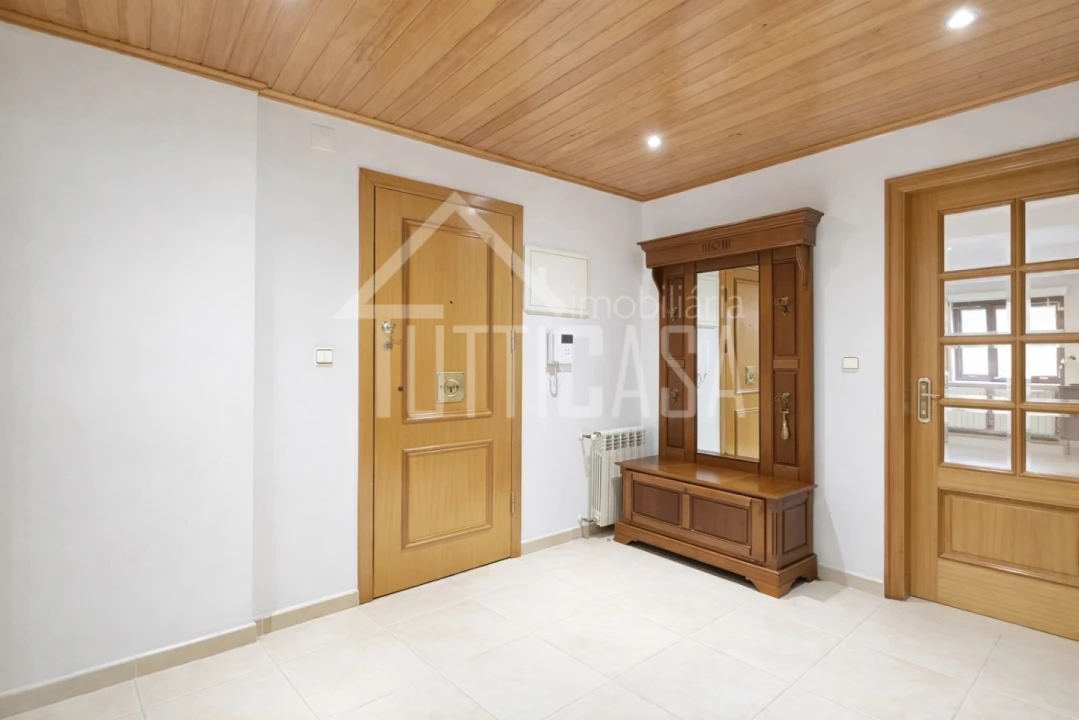 Apartamento T3 para Venda em Póvoa de Santa Iria e Forte da Casa Foto 7