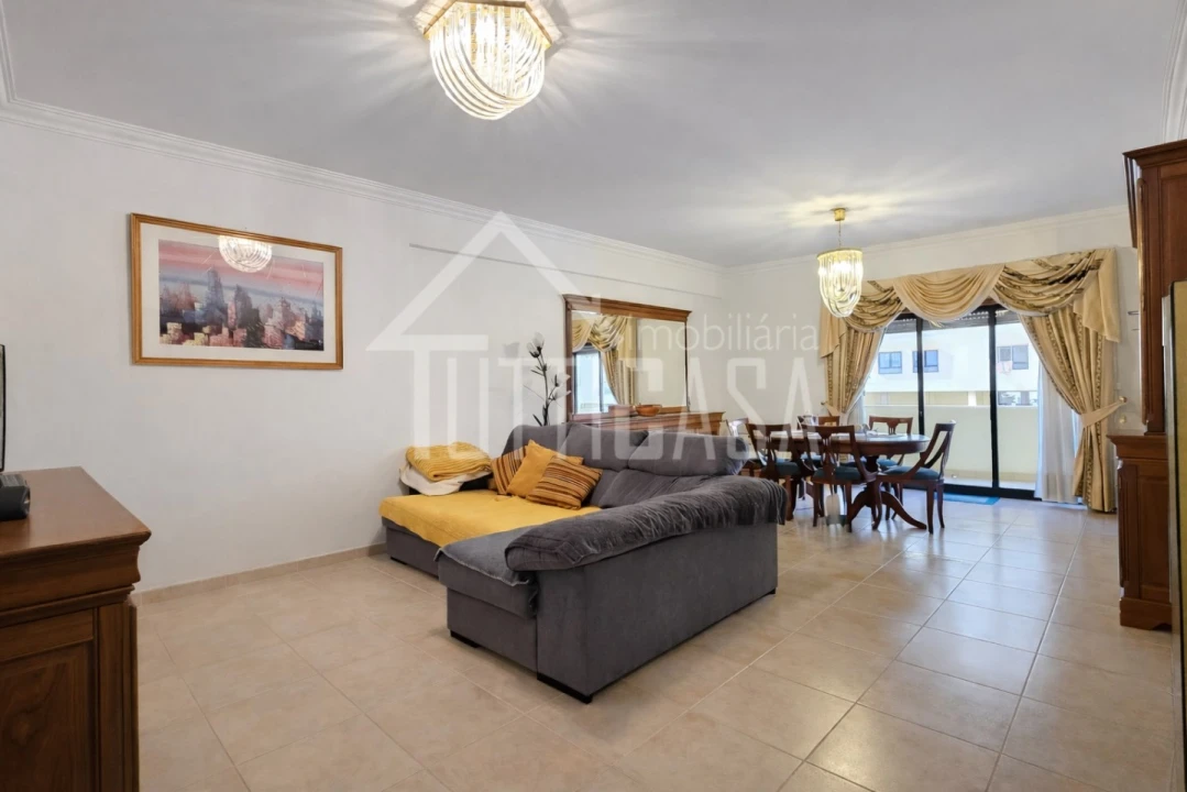 Apartamento T3 para Venda em Póvoa de Santa Iria e Forte da Casa Foto 8