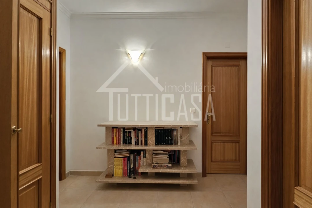 Apartamento T3 para Venda em Póvoa de Santa Iria e Forte da Casa Foto 13