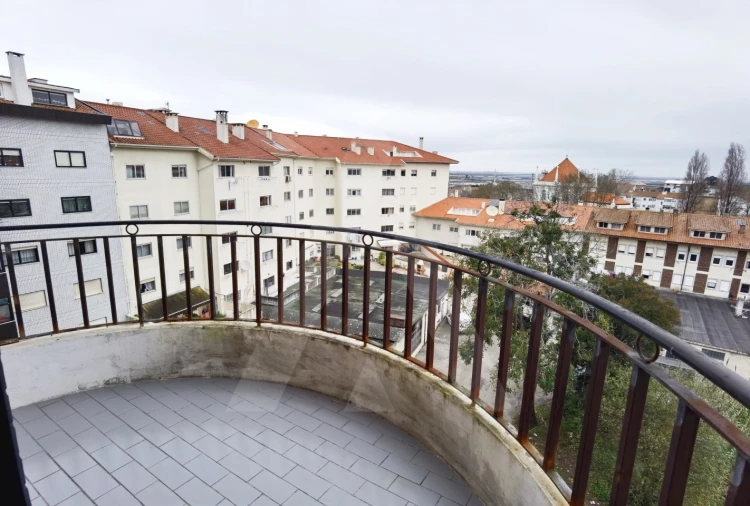 Apartamento T3 para Arrendamento em Glória e Vera Cruz Foto 15