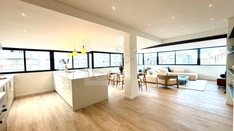 Apartamento T3 para Venda em Paranhos