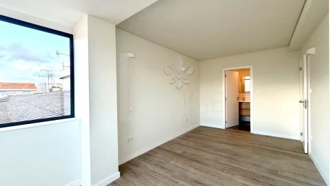 Apartamento T3 para Venda em Paranhos