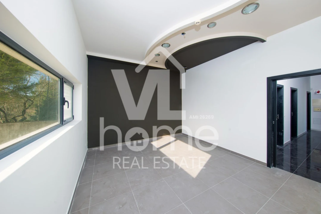 Armazém para Venda em Vermoil Foto 14