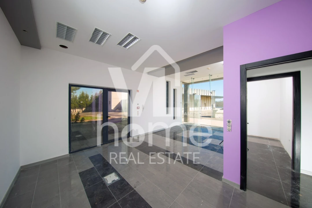 Armazém para Venda em Vermoil Foto 22