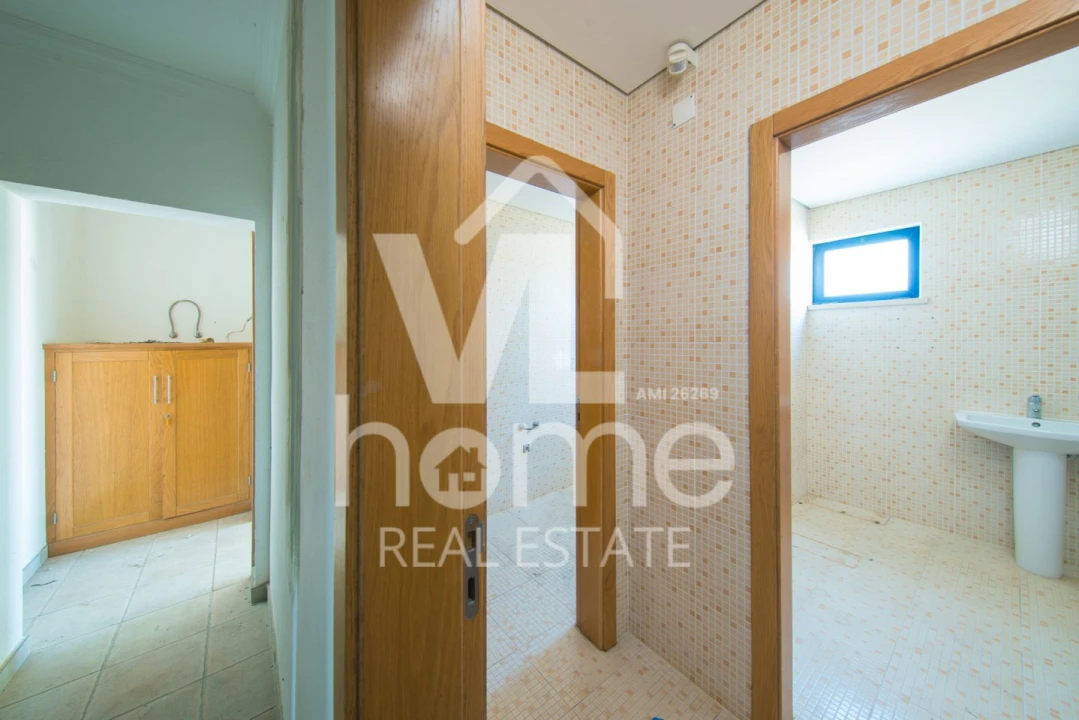 Armazém para Venda em Vermoil Foto 28