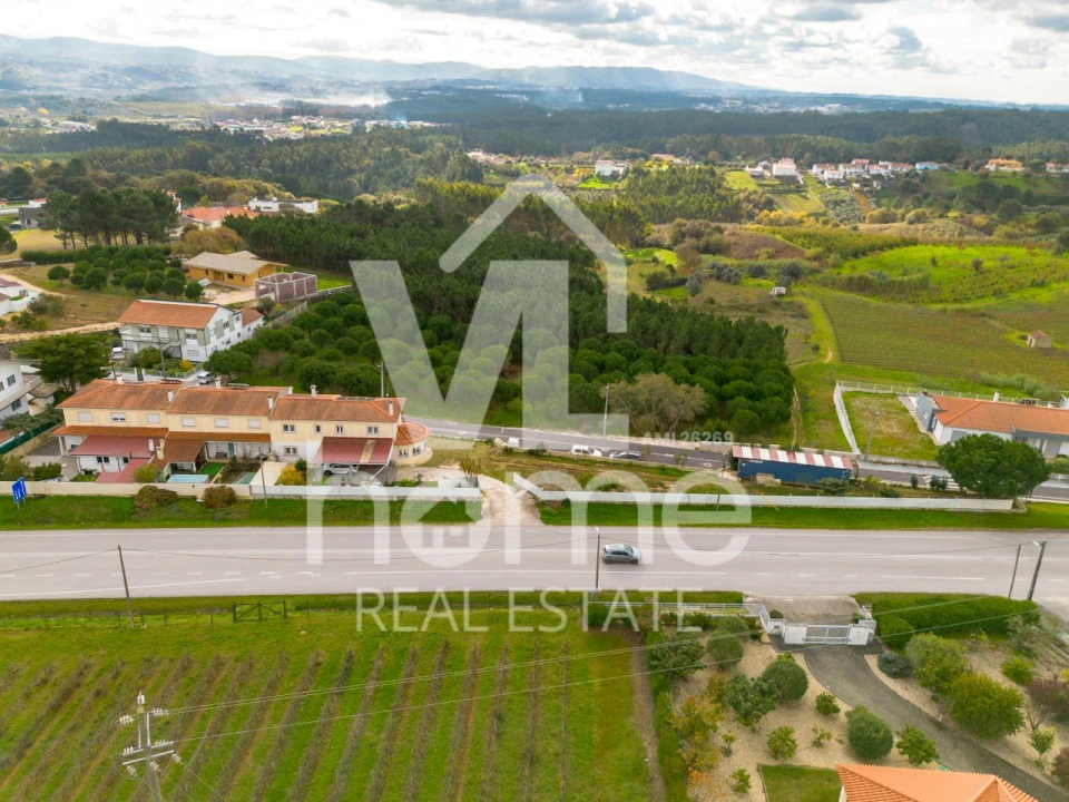 Moradia T4 para Venda em Parceiros e Azoia Foto 44