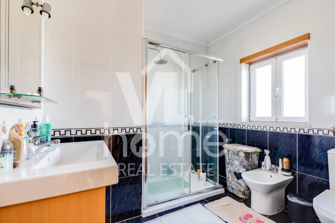 Moradia T4 para Venda em Parceiros e Azoia Foto 20