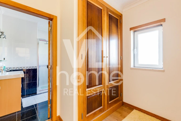 Moradia T4 para Venda em Parceiros e Azoia Foto 18