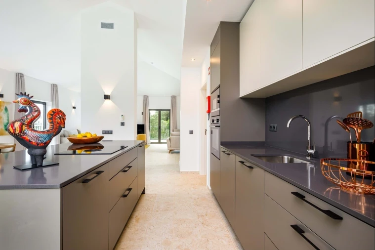 Moradia T5 para Venda em Lagoa e Carvoeiro Foto 7