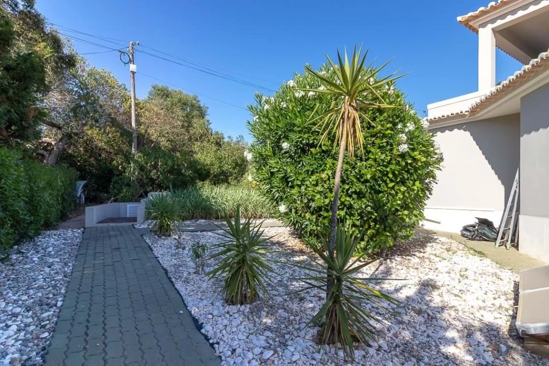 Moradia T3 para Venda em Lagoa e Carvoeiro Foto 22