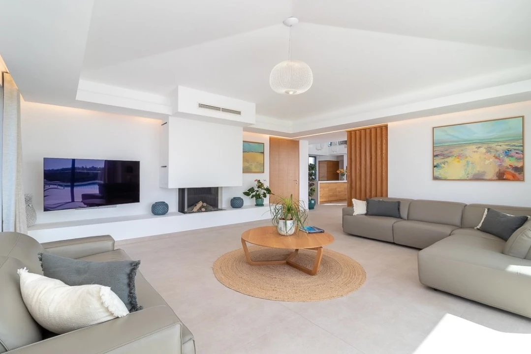 Moradia T4 para Venda em Lagoa e Carvoeiro Foto 5