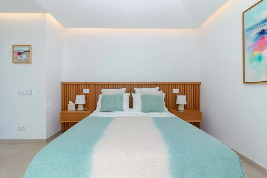 Moradia T4 para Venda em Lagoa e Carvoeiro Foto 22