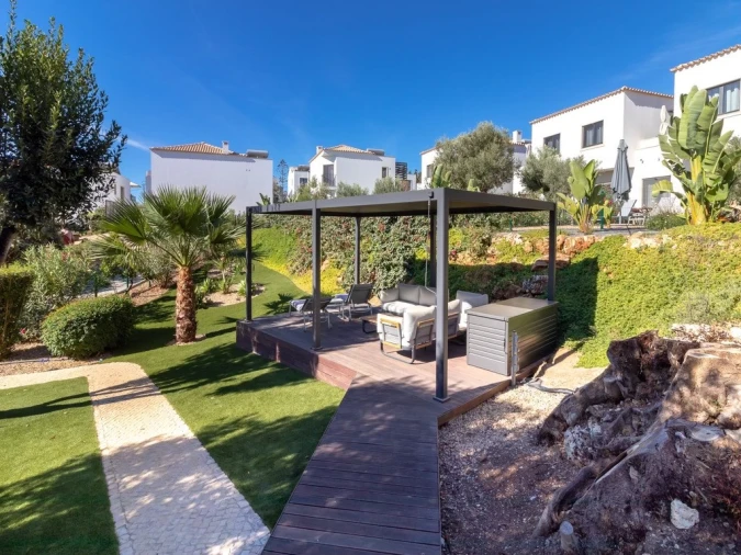 Moradia T3 para Venda em Lagoa e Carvoeiro Foto 3