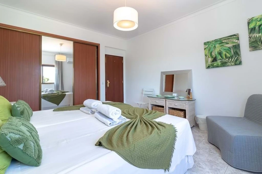 Moradia T3 para Venda em Ferragudo Foto 14