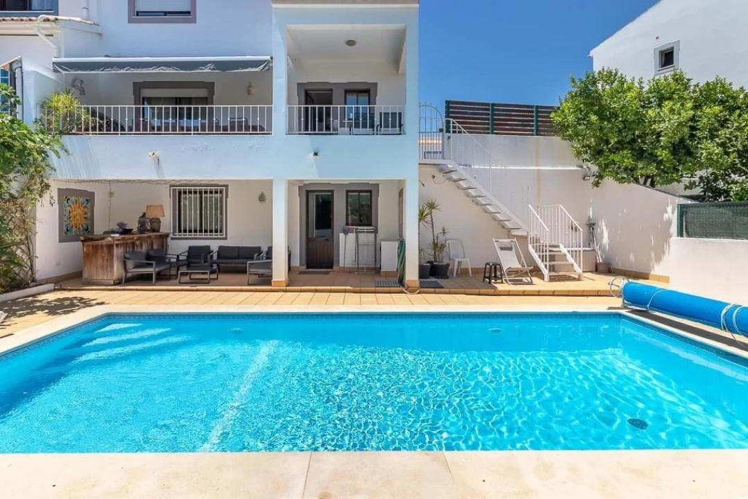 Moradia T3 para Venda em Ferragudo Foto 2