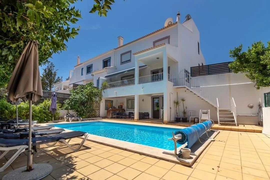 Moradia T3 para Venda em Ferragudo Foto 21