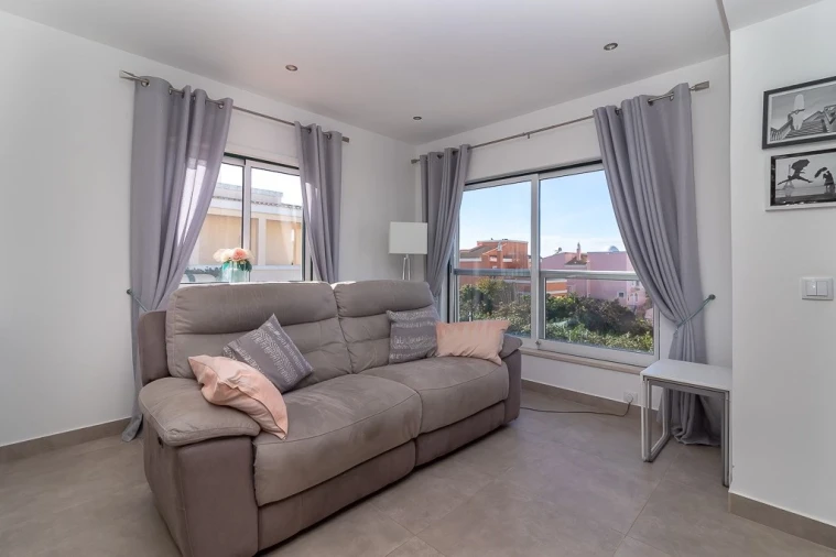 Moradia T4 para Venda em Ferragudo Foto 11