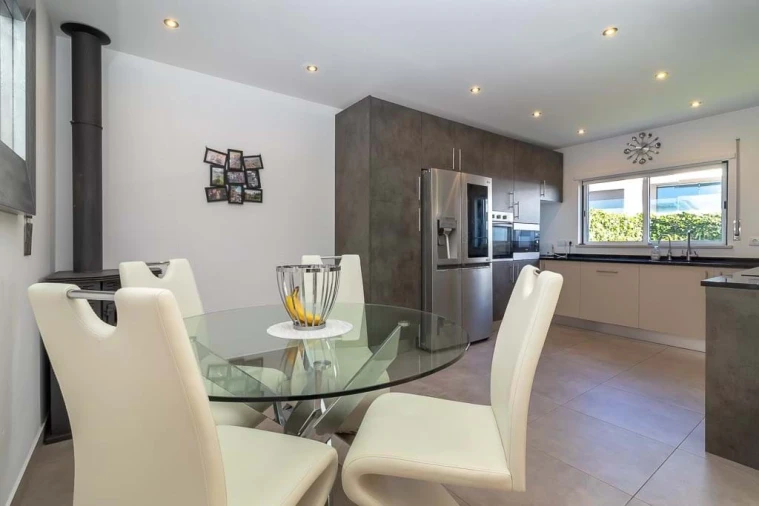 Moradia T4 para Venda em Ferragudo Foto 6