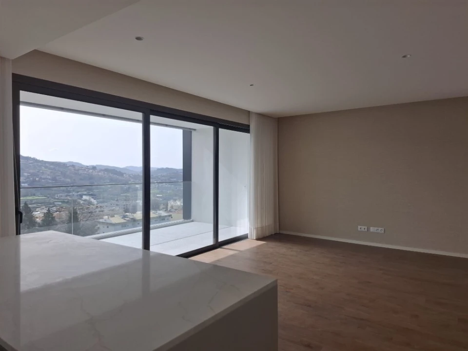 Apartamento T3 para Venda em Azurem Foto 11