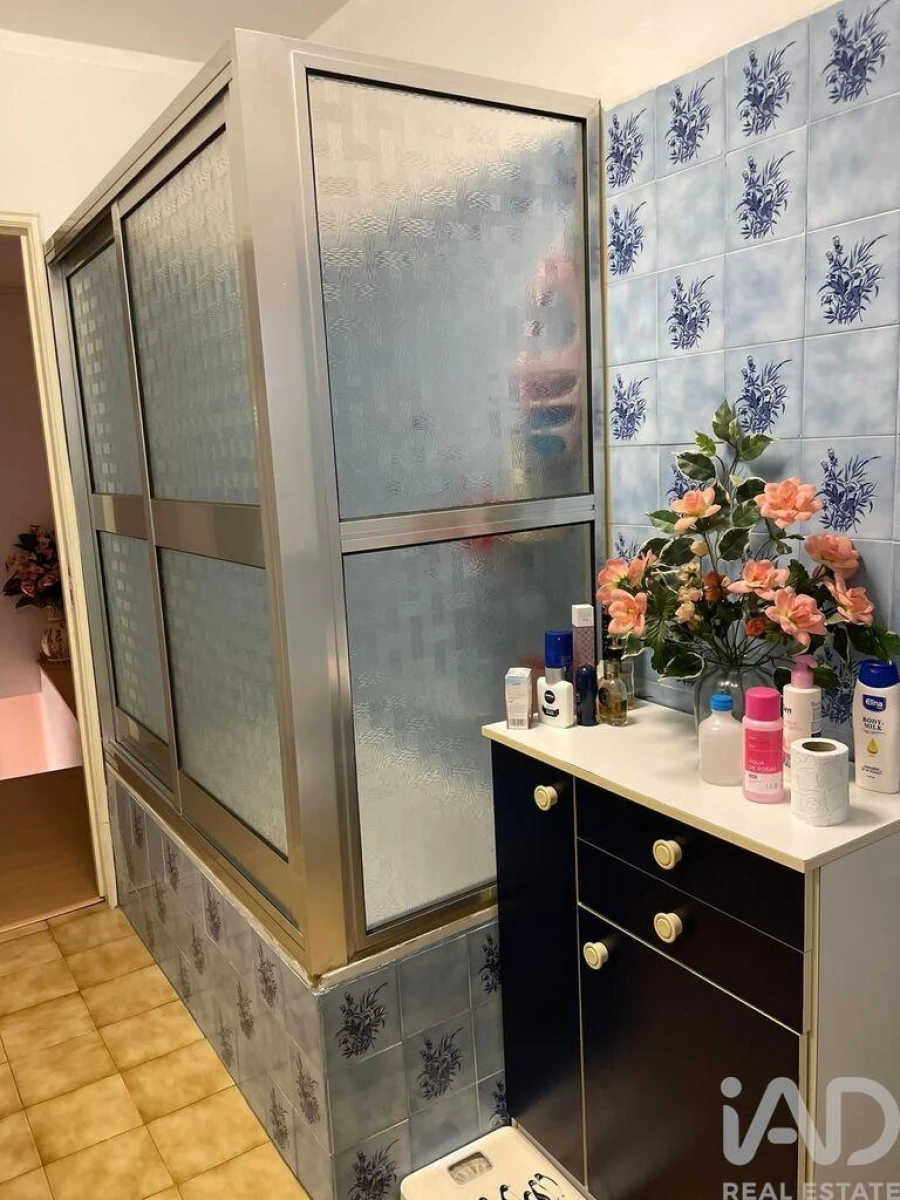 Moradia T3 para Venda em Armamar Foto 9