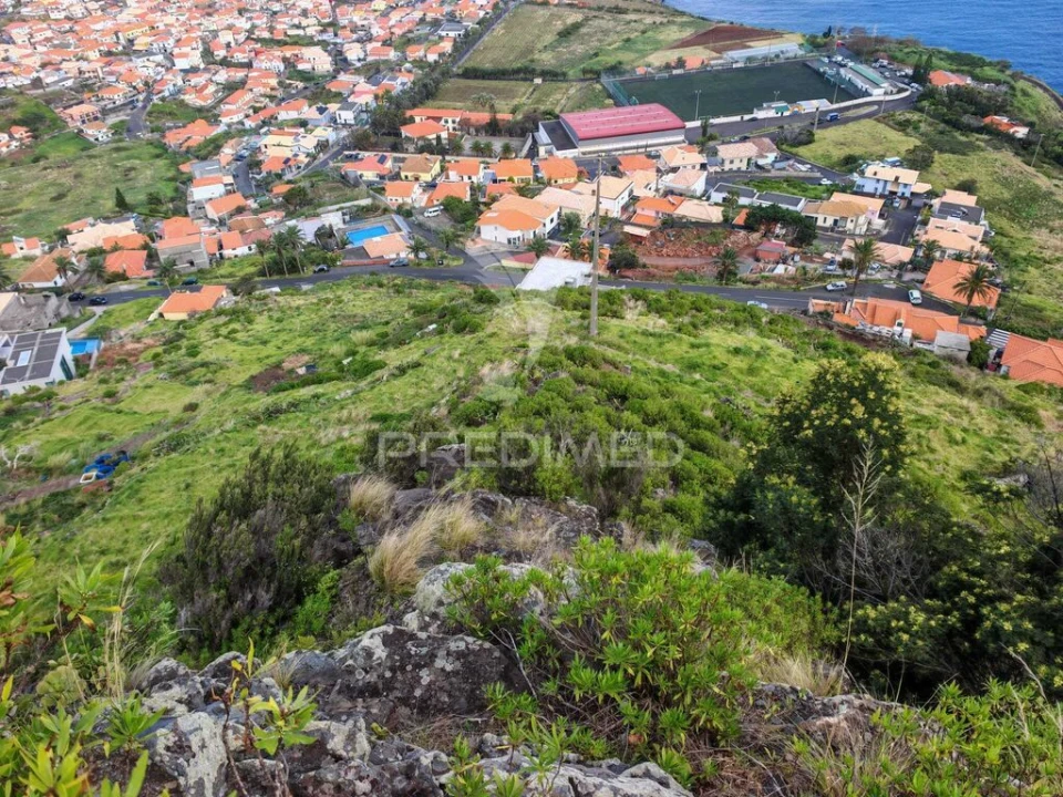 Terreno para Venda em Caniçal Foto 5