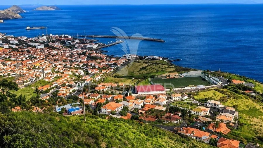 Terreno para Venda em Caniçal