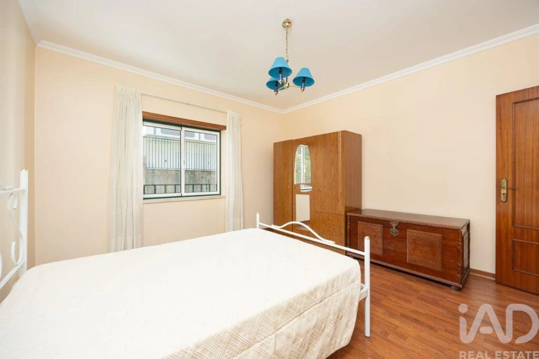 Apartamento T3 para Venda em Santiago e São Simão de Litém e Albergaria dos Doze Foto 27