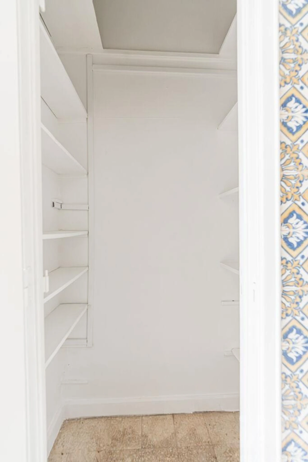 Apartamento T2 para Arrendamento em Alvalade Foto 15